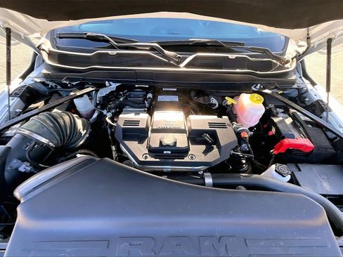 Used 2024 RAM 5500 Tradesman image 23