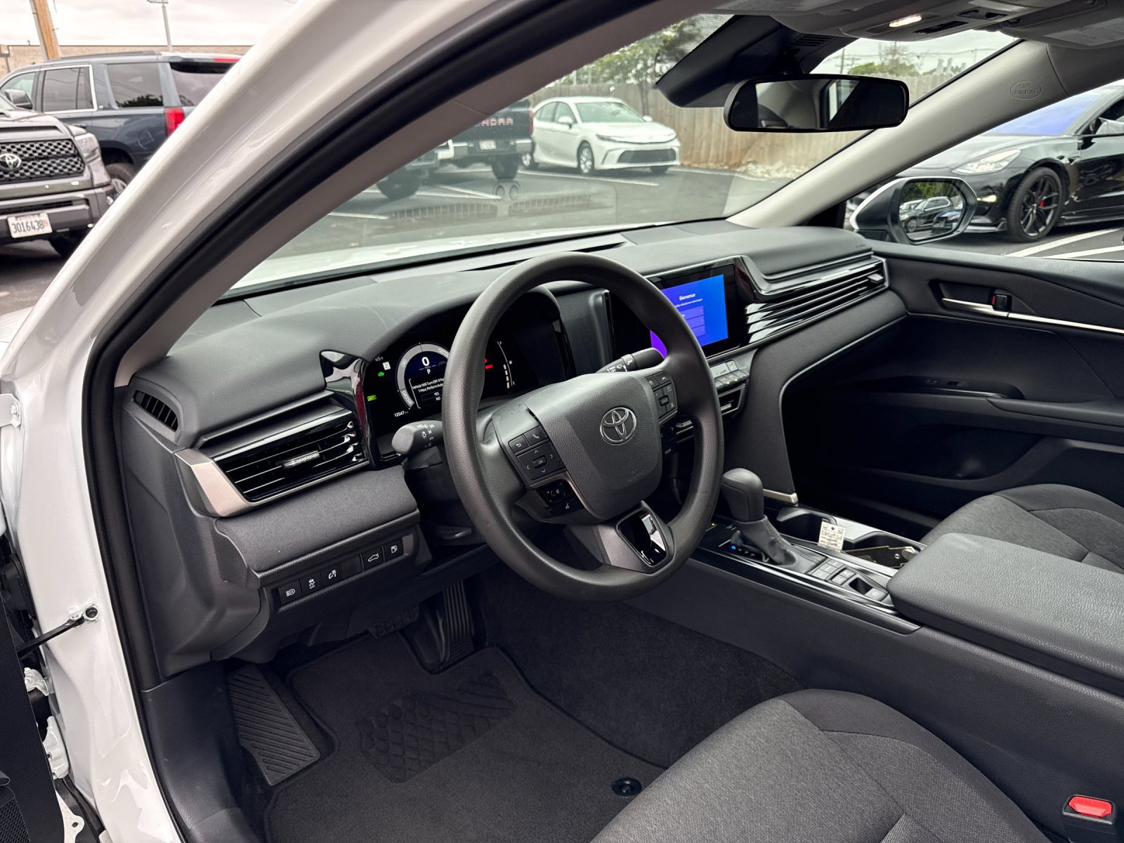 Used 2026 Toyota Camry LE FWD image 10