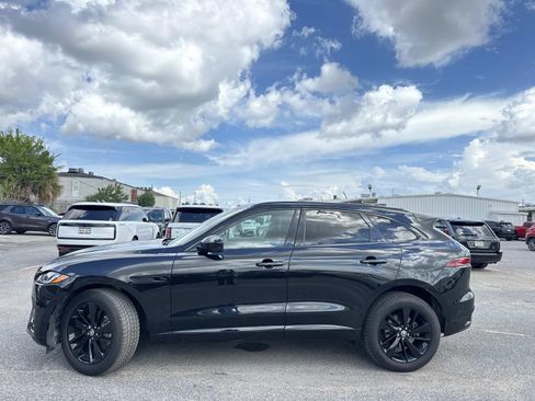 Used 2026 Jaguar F-PACE R-Dynamic S AWD/4WD image 2