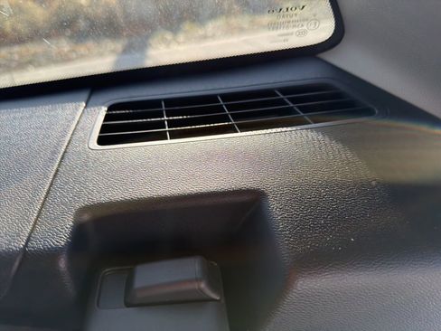 New 2026 Volvo XC60 B5 Ultra w/ Climate Package image 25