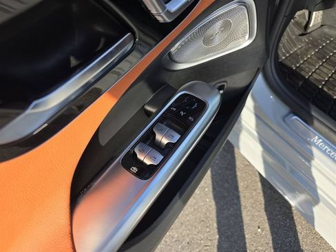 Certified 2025 Mercedes-Benz C 300 4MATIC Sedan image 23