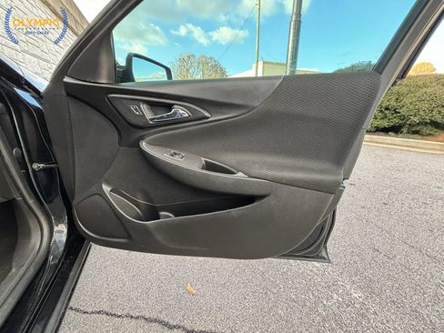 Used 2014 Chevrolet Impala LT w/ Convenience Package image 40