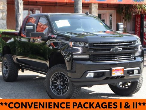 Used 2021 Chevrolet Silverado 1500 RST AWD/4WD image 2