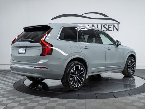 New 2026 Volvo XC90 B6 Plus w/ Protection Package Premier image 5