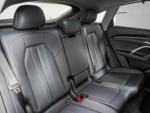 New 2026 Audi Q5 Premium Plus AWD/4WD image 10