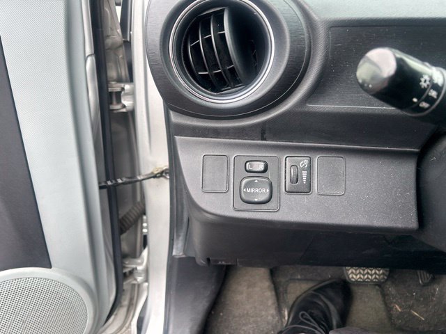Used 2012 Toyota Prius C Four FWD image 16