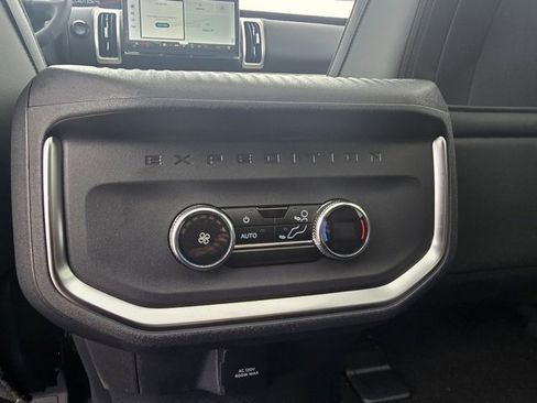New 2026 Ford Expedition Max Active image 14