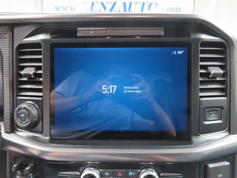 Used 2025 Ford F150 Lariat w/ Equipment Group 502A High image 13