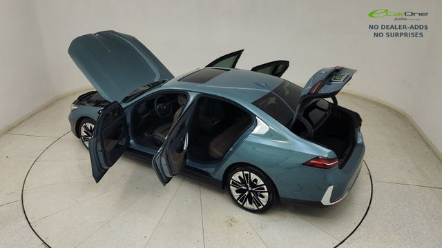 Used 2026 BMW i5 xDrive40 AWD/4WD image 33