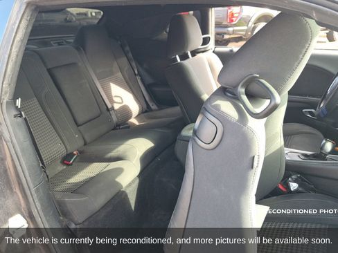 Used 2019 Dodge Challenger SXT RWD image 15