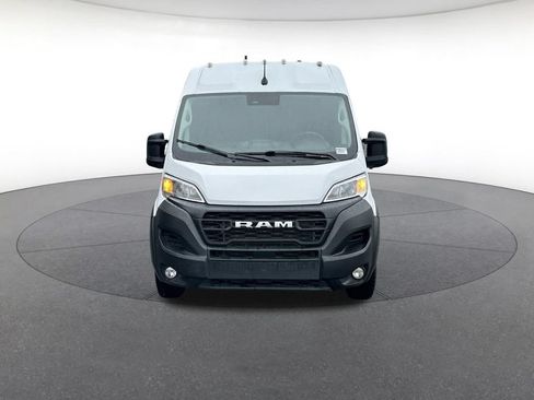 Used 2025 RAM ProMaster 2500 w/ Convenience Group FWD image 9