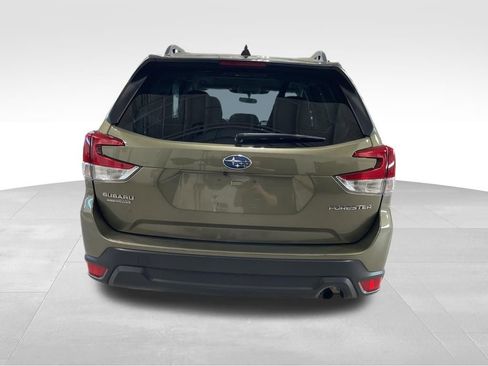 Certified 2024 Subaru Forester Premium image 32