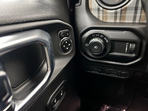 New 2026 Jeep Wrangler Unlimited Sport AWD/4WD image 20