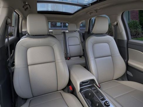 New 2026 Lincoln Corsair Grand Touring image 10