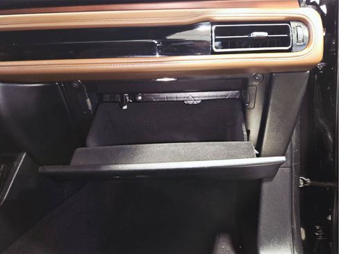 Used 2020 Lincoln Aviator Reserve w/ Equipment Group 201A AWD/4WD image 32