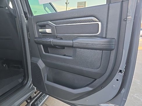 New 2026 RAM 2500 Big Horn AWD/4WD image 94