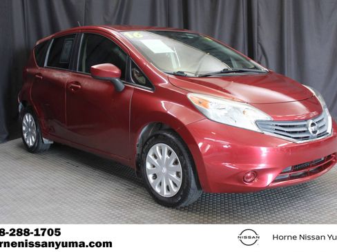 Used 2016 Nissan Versa Note SV FWD image 1