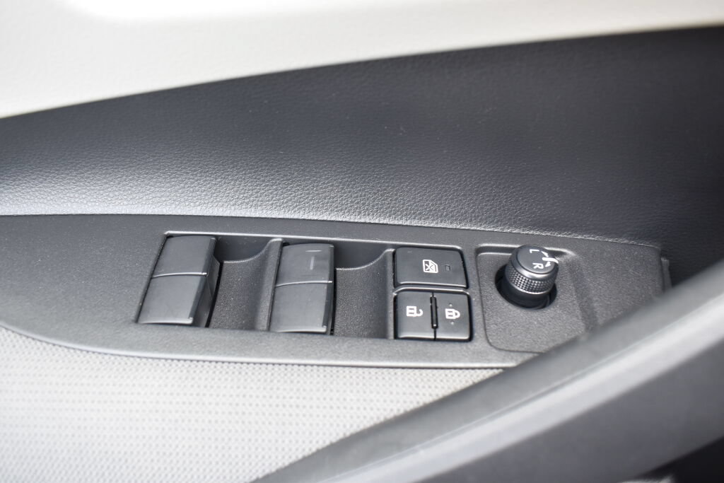 Certified 2026 Toyota Corolla LE FWD image 16