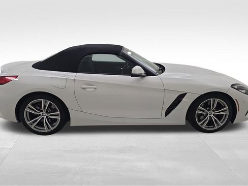 Used 2025 BMW Z4 sDrive30i image 10