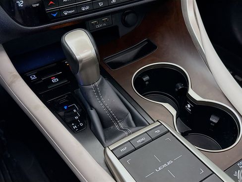 Used 2020 Lexus RX 350 AWD w/ Premium Package image 19