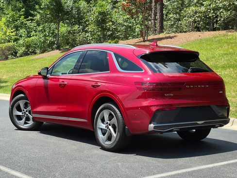 Used 2026 Genesis GV70 2.5T Advanced AWD/4WD image 3