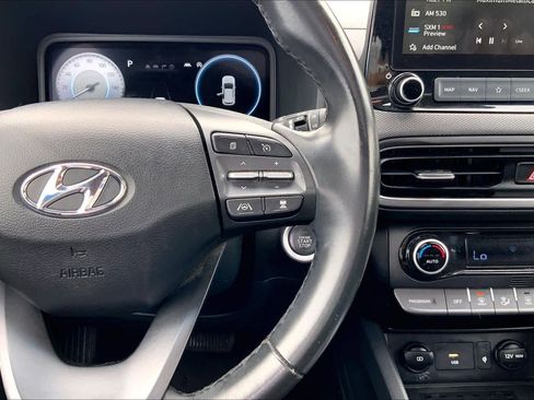 Used 2022 Hyundai Kona Limited FWD image 25