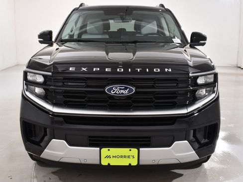 New 2026 Ford Expedition Max Platinum AWD/4WD image 3