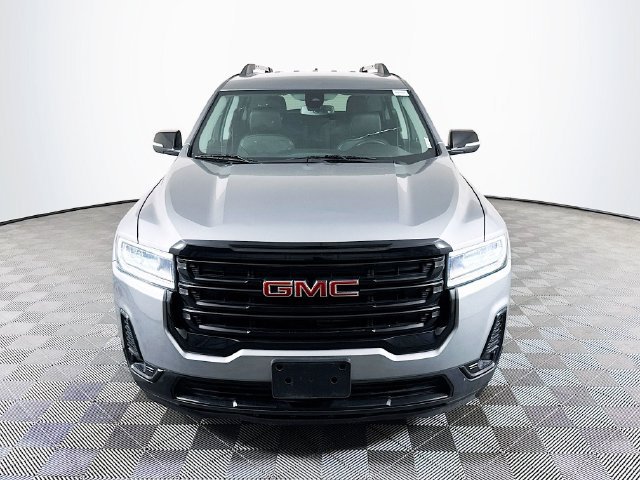 Used 2023 GMC Acadia SLT w/ Elevation Edition FWD image 2