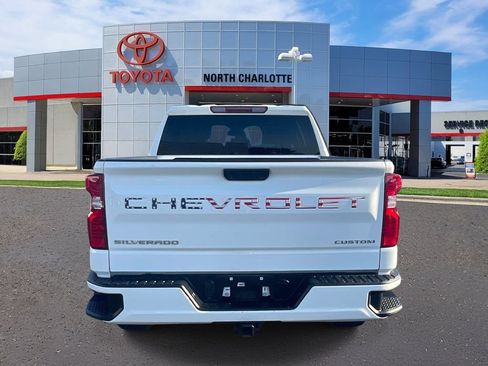 Used 2022 Chevrolet Silverado 1500 Custom RWD image 7