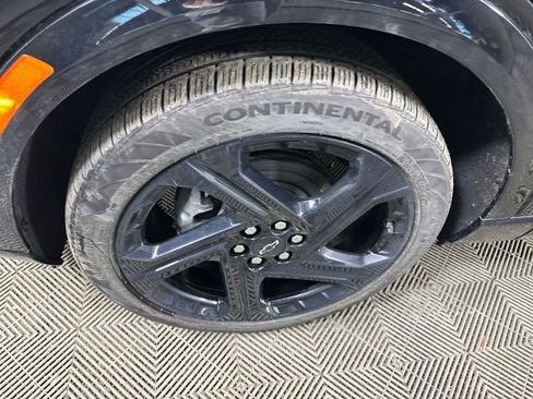 Used 2024 Chevrolet Equinox EV RS image 10