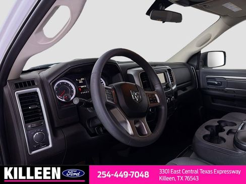 Used 2022 RAM 1500 Classic SLT image 10