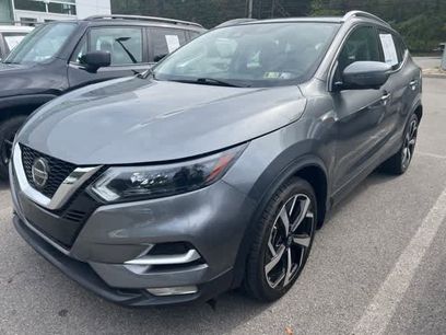 Used 2022 Nissan Rogue Sport SL w/ Premium Package