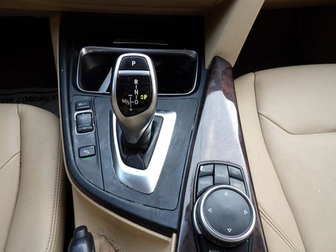 Used 2015 BMW 428i Gran Coupe xDrive image 24