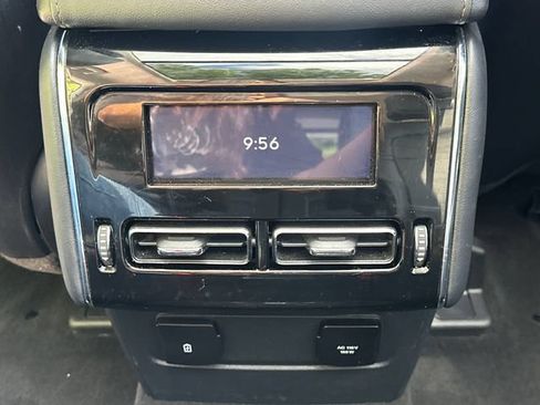 Used 2025 Lincoln Aviator AWD image 21