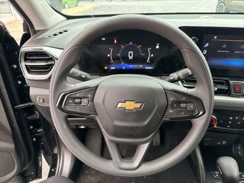 Used 2025 Chevrolet TrailBlazer LT image 17