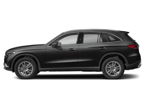 Certified 2025 Mercedes-Benz GLC 300 4MATIC image 3