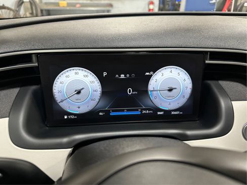 Used 2023 Hyundai Tucson SEL w/ Convenience Package image 18