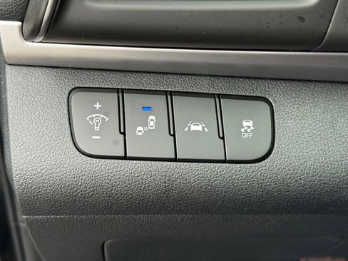 Used 2019 Hyundai Elantra Value Edition w/ Cargo Package image 34