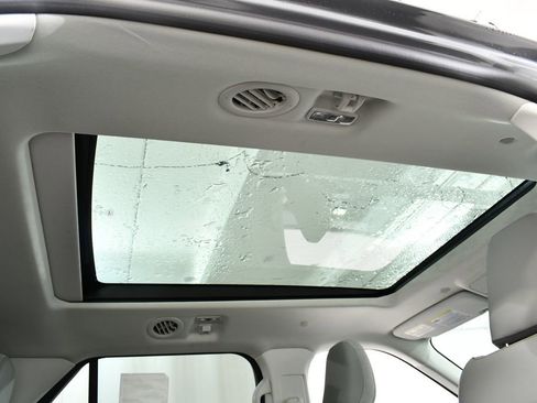 New 2026 Ford Explorer Active w/ Active Comfort Package image 18