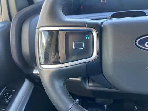 Used 2025 Ford Expedition Max Active AWD/4WD image 29