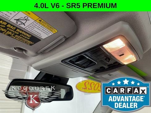 Used 2022 Toyota 4Runner SR5 Premium w/ Moonroof Package image 18