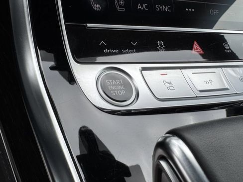 Certified 2023 Audi Q8 Prestige w/ Prestige Package AWD/4WD image 27
