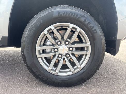 Used 2023 Chevrolet Colorado LT w/ LT Convenience Package II RWD image 31