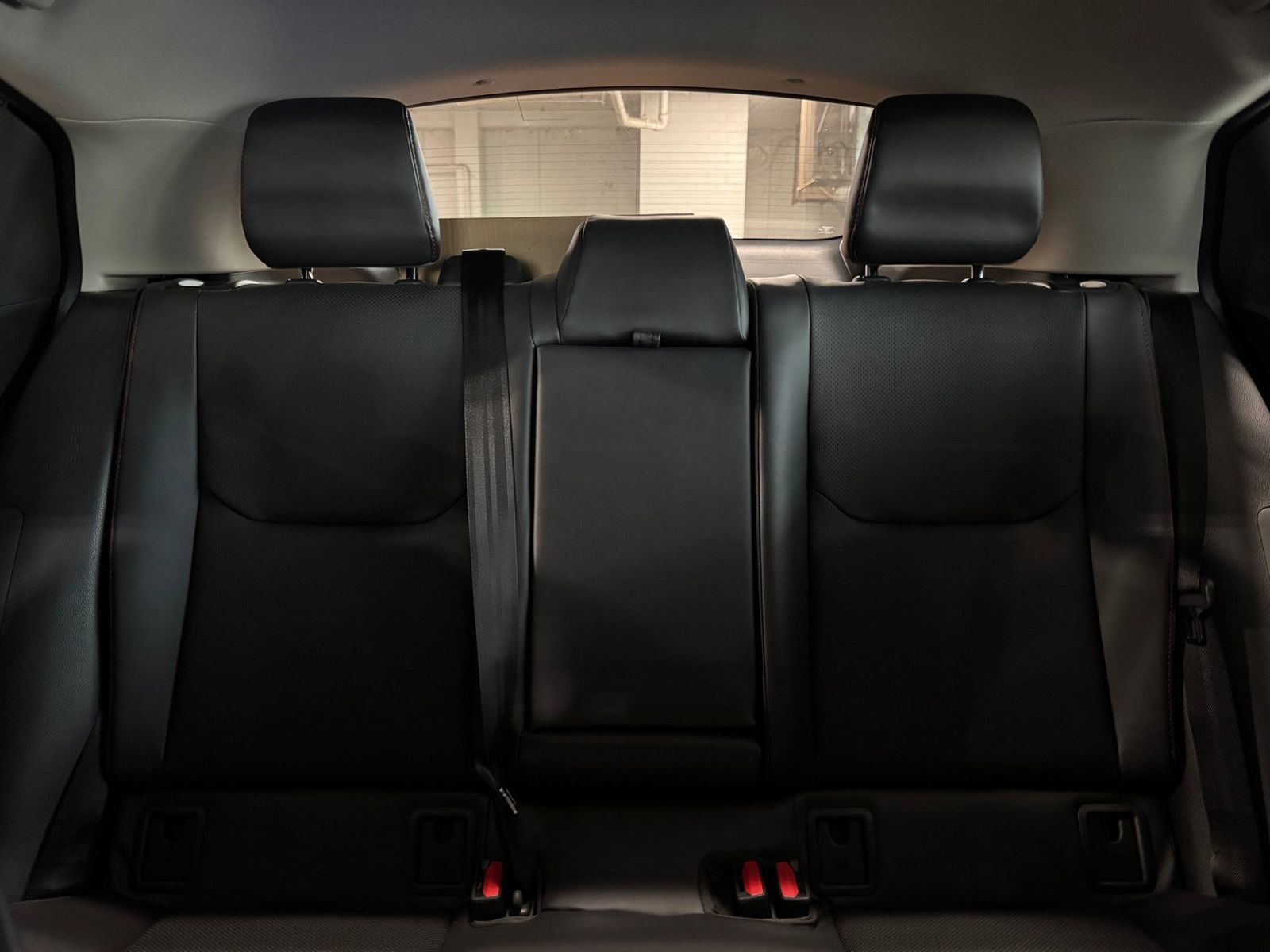New 2026 Toyota Prius Plug-In Hybrid FWD image 19