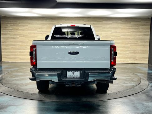 Used 2023 Ford F250 Lariat w/ FX4 Off-Road Package AWD/4WD image 16