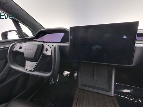 Used 2023 Tesla Model X AWD/4WD image 27
