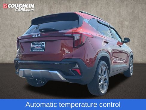 Used 2024 Kia Seltos S AWD/4WD image 9
