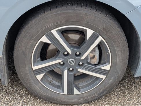 Used 2024 Nissan Sentra SV w/ All-Weather Package FWD image 9