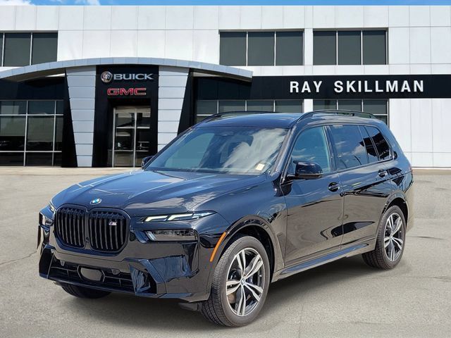Used 2025 BMW X7 M60i AWD/4WD image 3