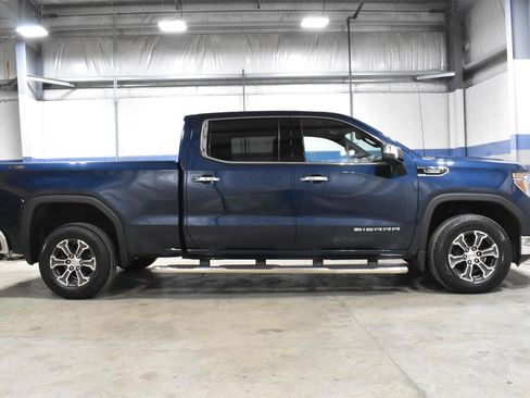 Used 2020 GMC Sierra 1500 SLT w/ X31 Off-Road Package image 27